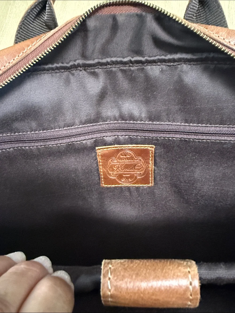 Leather Briefcase 18” Messenger Bag in Brown